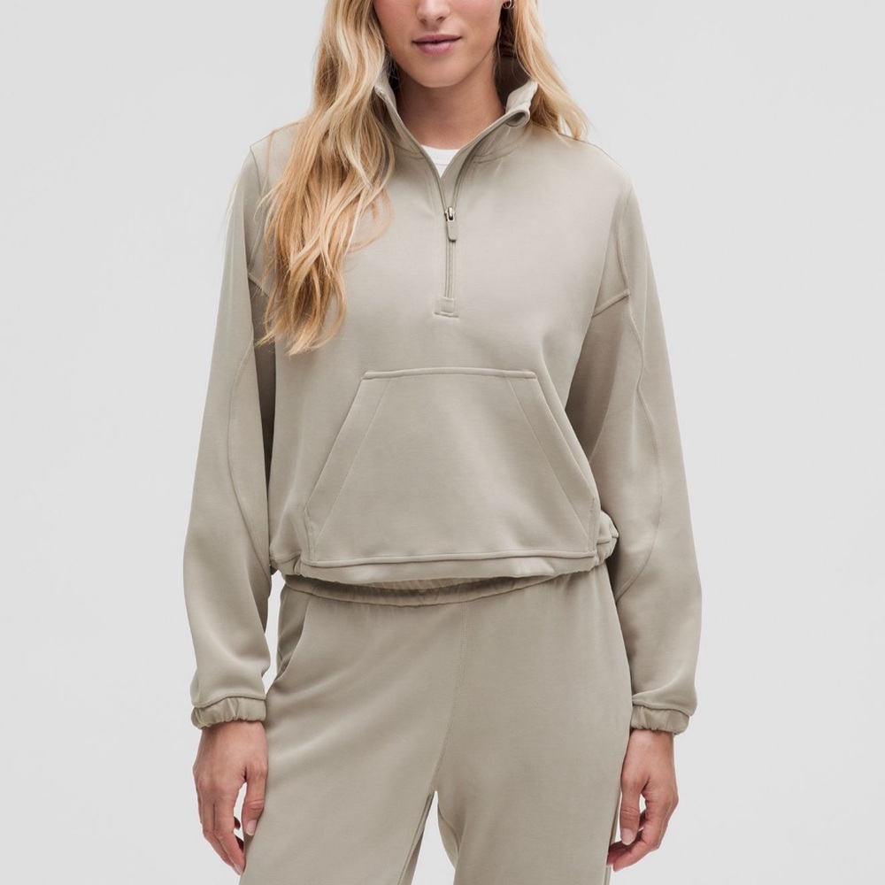 lululemon athletica Beige Half-Zip Pullover Hoodie